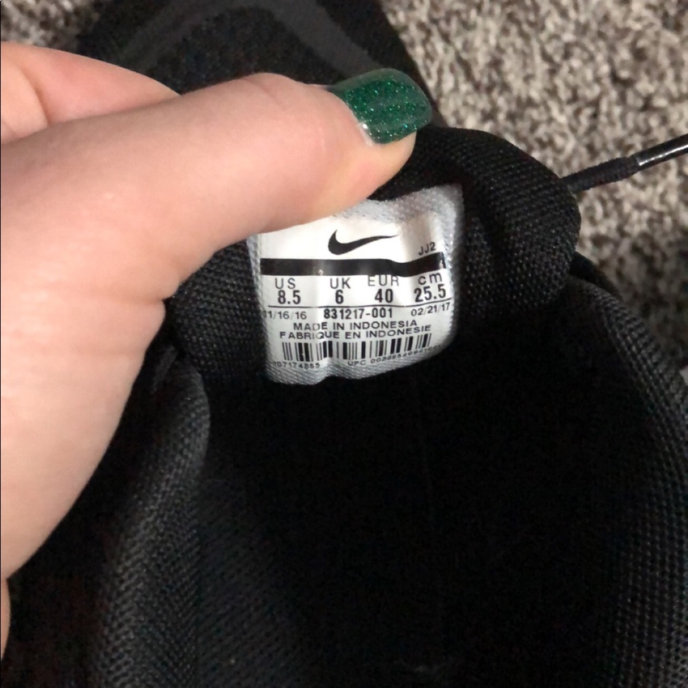 Nike shoes